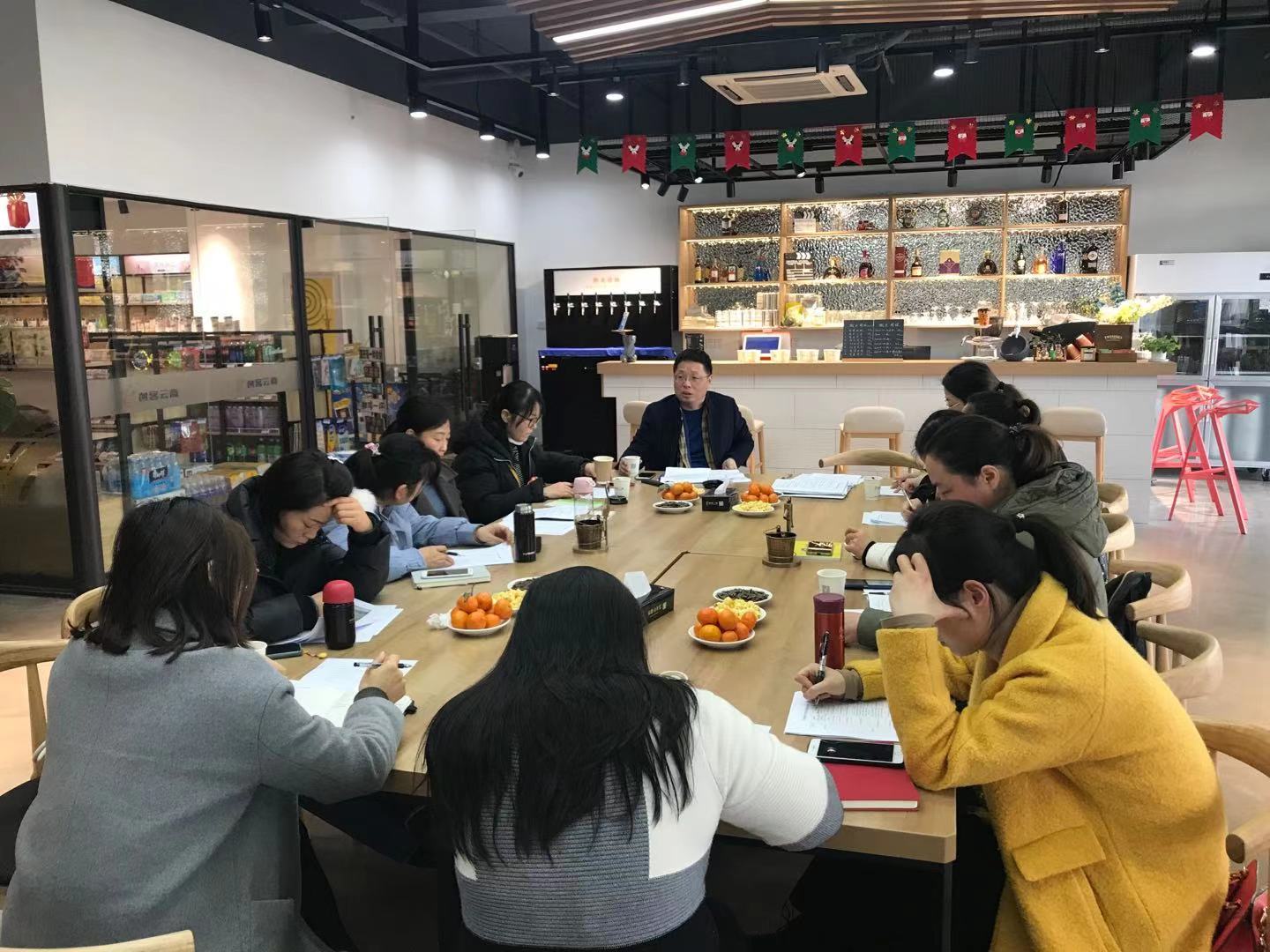 现场沙龙.jpg